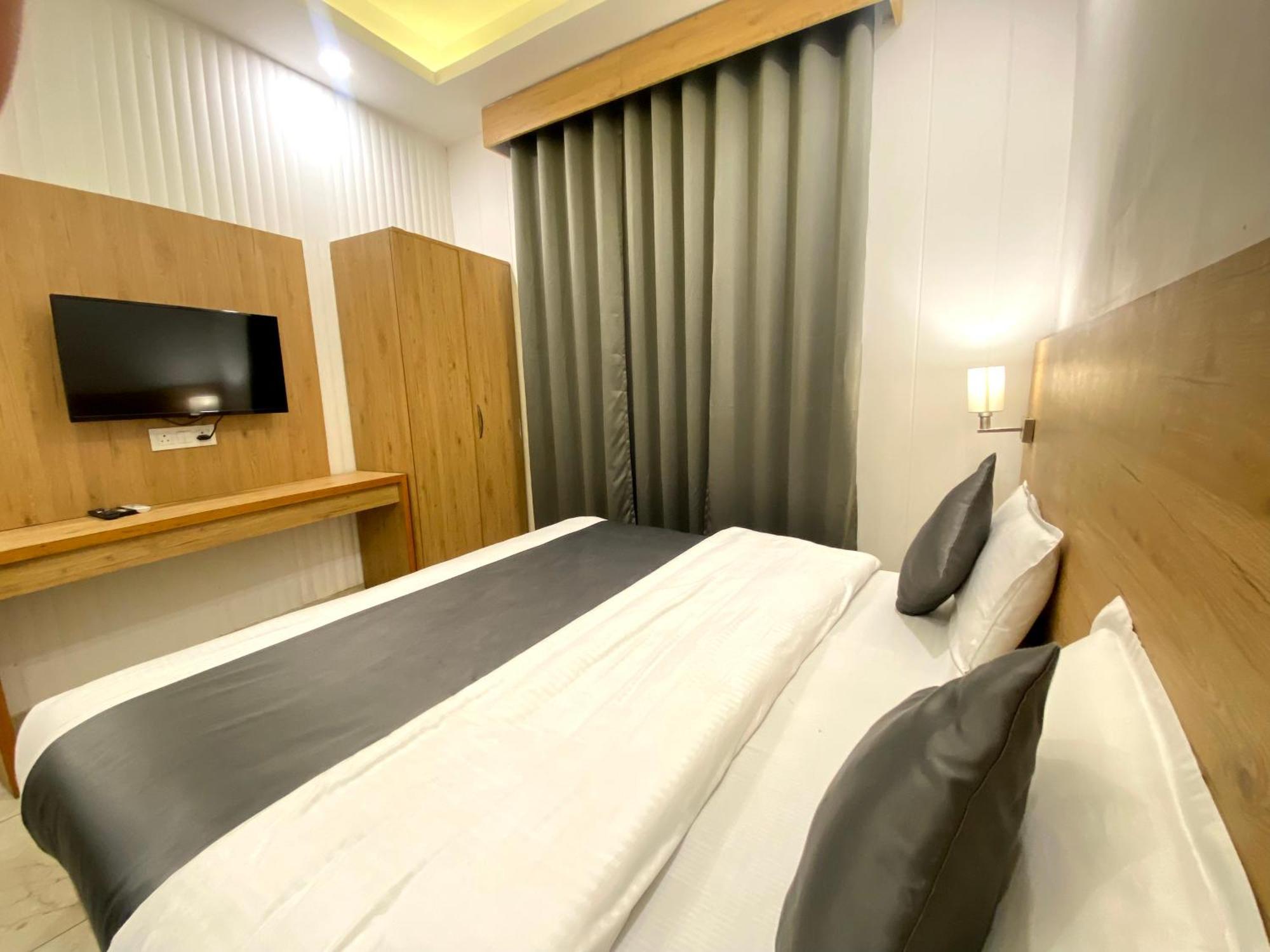 Sonu Guesthouse & Hostel, רישיקש מראה חיצוני תמונה