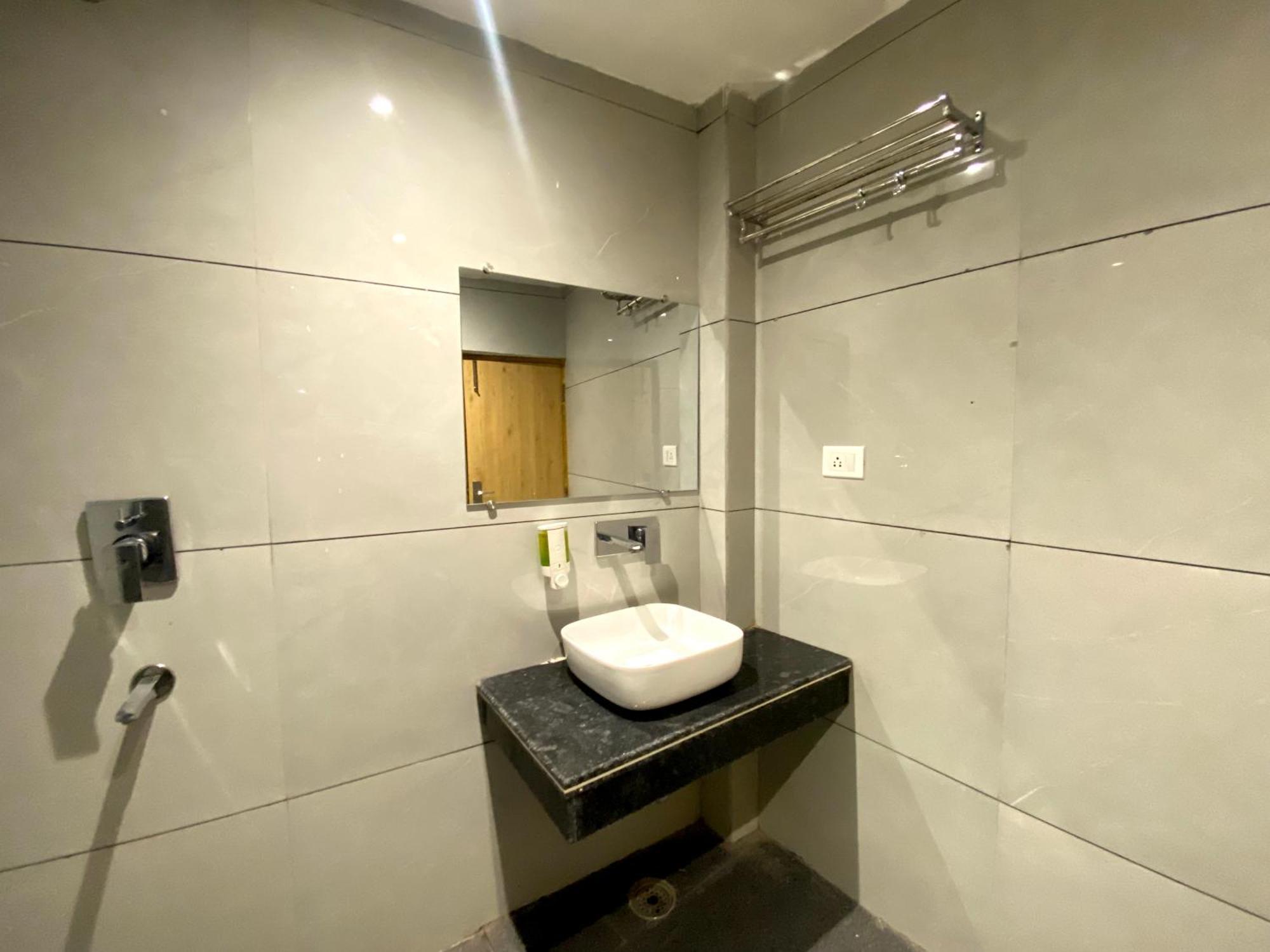 Sonu Guesthouse & Hostel, רישיקש מראה חיצוני תמונה