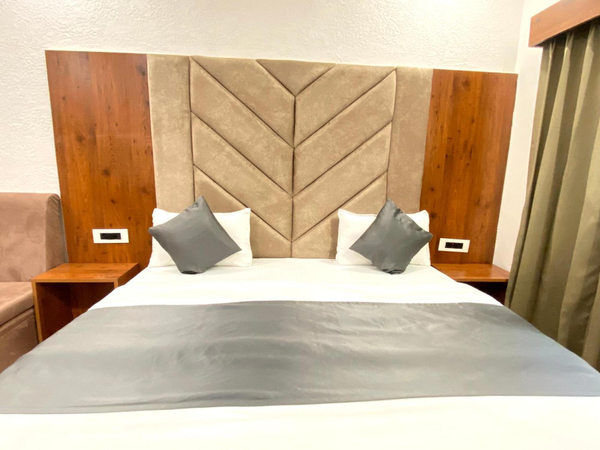 Sonu Guesthouse & Hostel, רישיקש מראה חיצוני תמונה